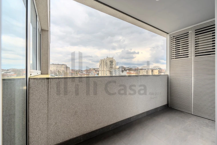 Apartamento T3 para Arrendamento em Braga (Maximinos, Sé e Cividade) Foto 26