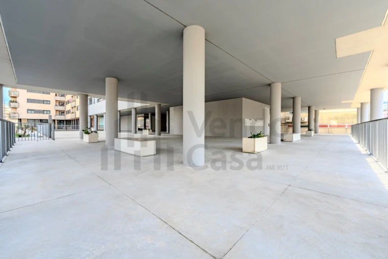 Apartamento T3 para Arrendamento em Braga (Maximinos, Sé e Cividade) Foto 28