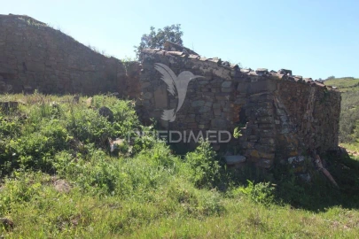 Terreno para Venda em São Bartolomeu de Messines