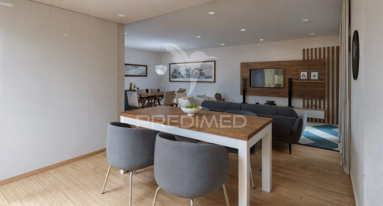 Apartamento T2 para Venda em Bensafrim e Barão de São João Foto 6