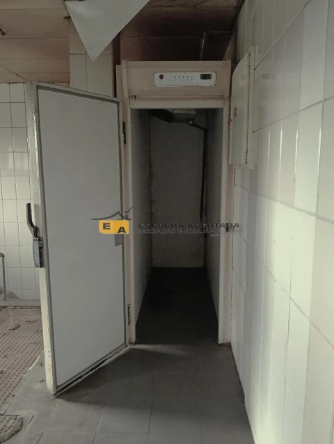 Loja para Venda em Custóias, Leça do Balio e Guifões