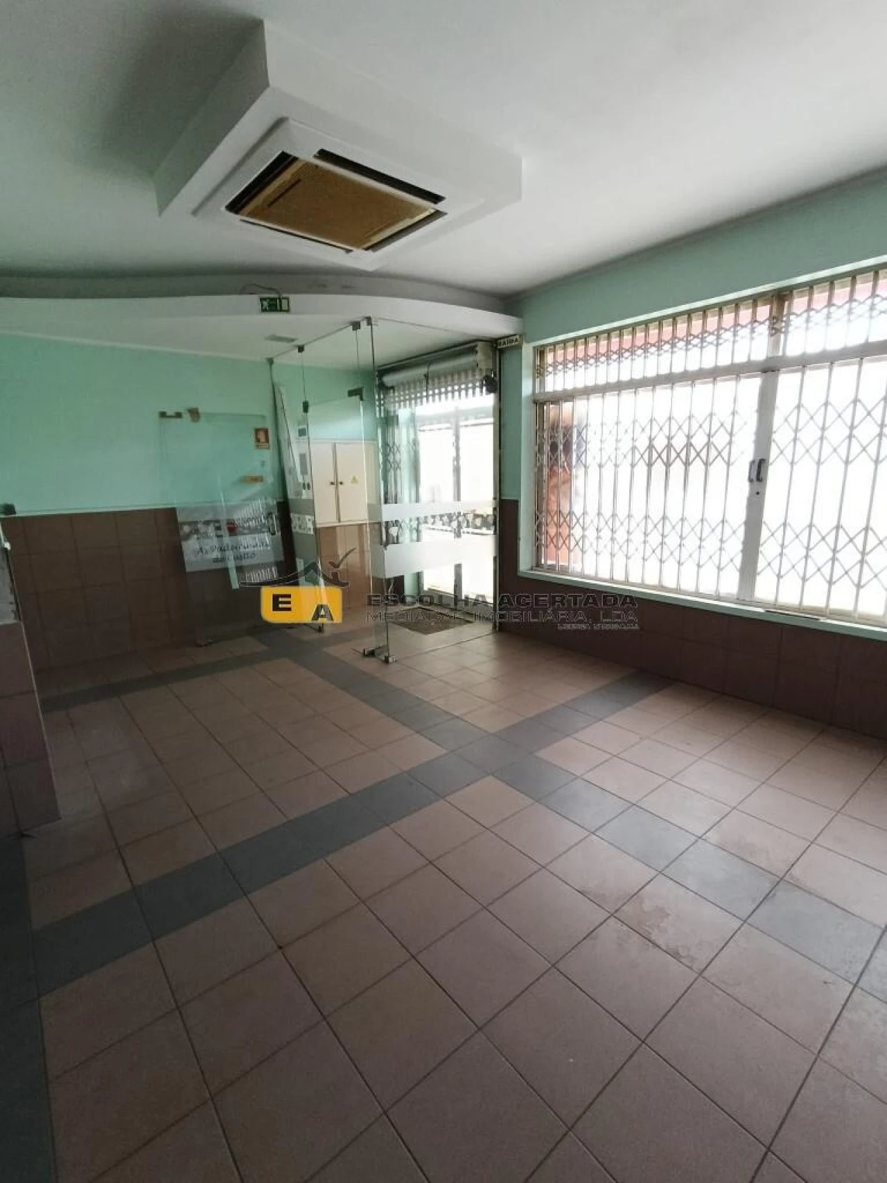 Loja para Venda em Custóias, Leça do Balio e Guifões Foto 1