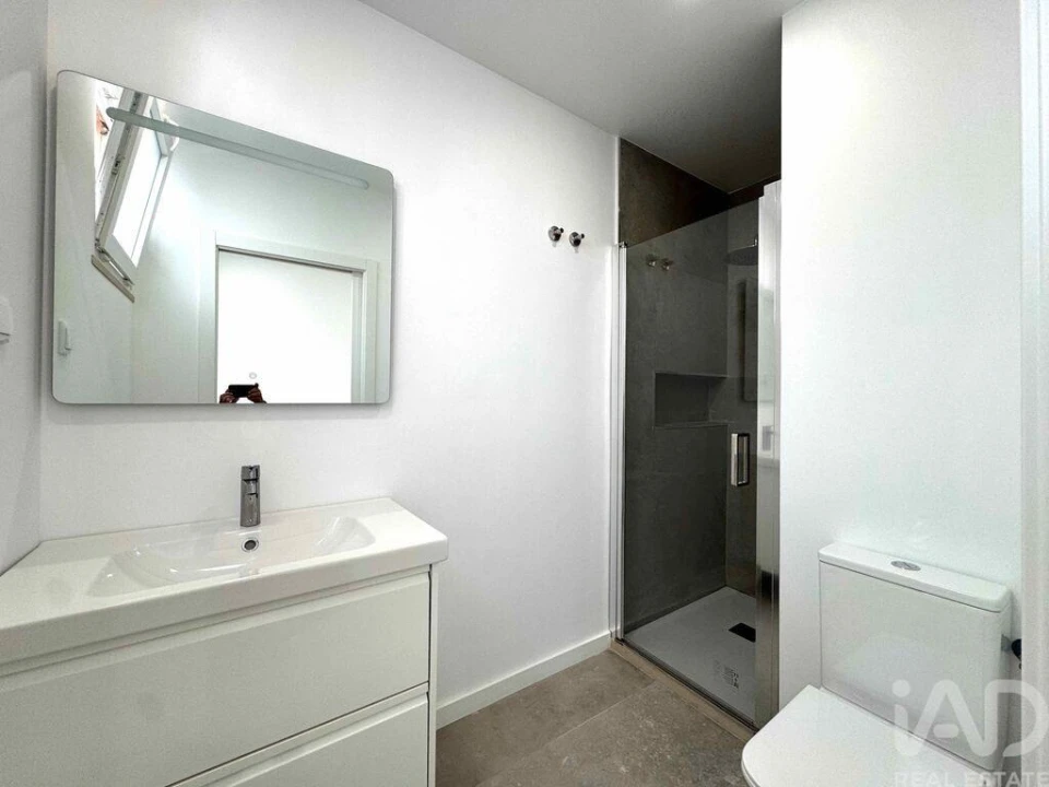 Apartamento T4 para Venda em Rio de Mouro Foto 29