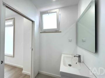 Apartamento T4 para Venda em Rio de Mouro