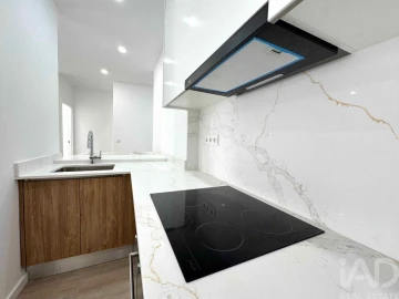 Apartamento T4 para Venda em Rio de Mouro