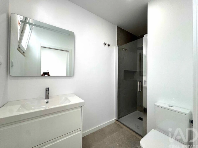 Apartamento T4 para Venda em Rio de Mouro Foto 29
