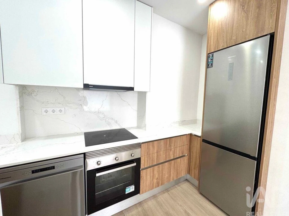 Apartamento T4 para Venda em Rio de Mouro Foto 6
