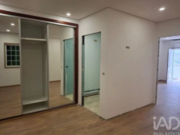 Moradia T2 para Venda em Livração