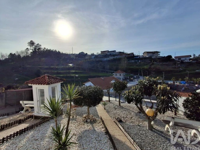 Moradia T2 para Venda em Livração Foto 5