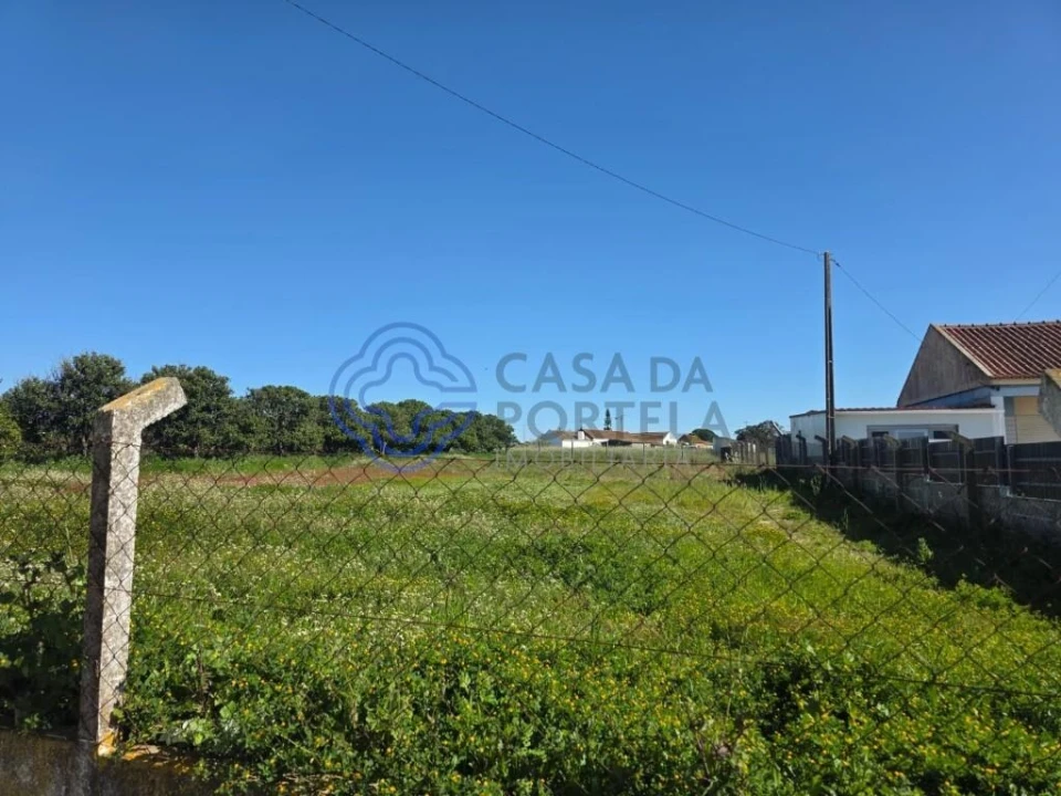 Terreno para Venda em Atalaia e Alto Estanqueiro-Jardia Foto 3