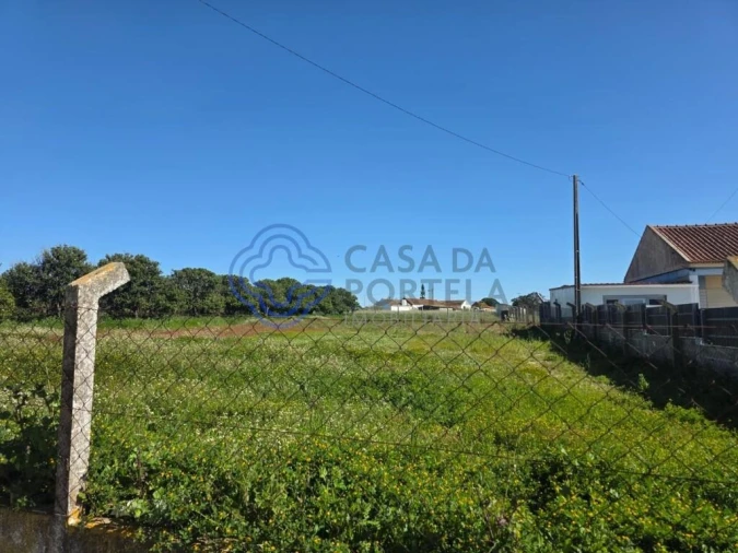 Terreno para Venda em Atalaia e Alto Estanqueiro-Jardia Foto 3
