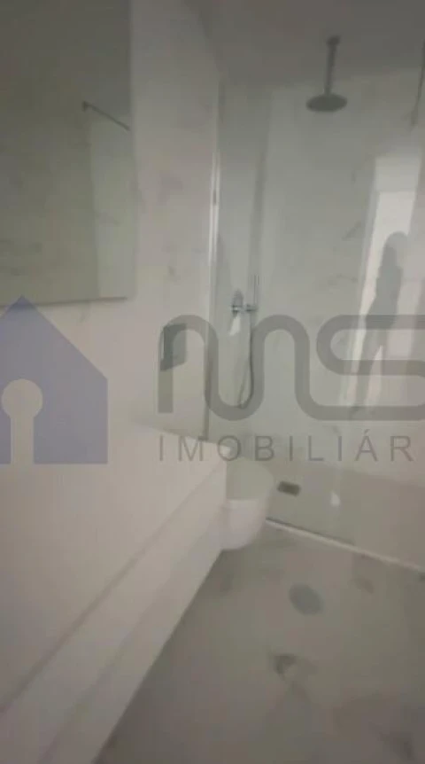 Apartamento T1 para Venda em Mafamude e Vilar do Paraíso