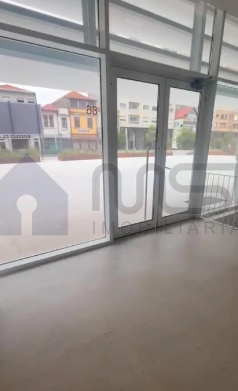 Apartamento T1 para Venda em Mafamude e Vilar do Paraíso