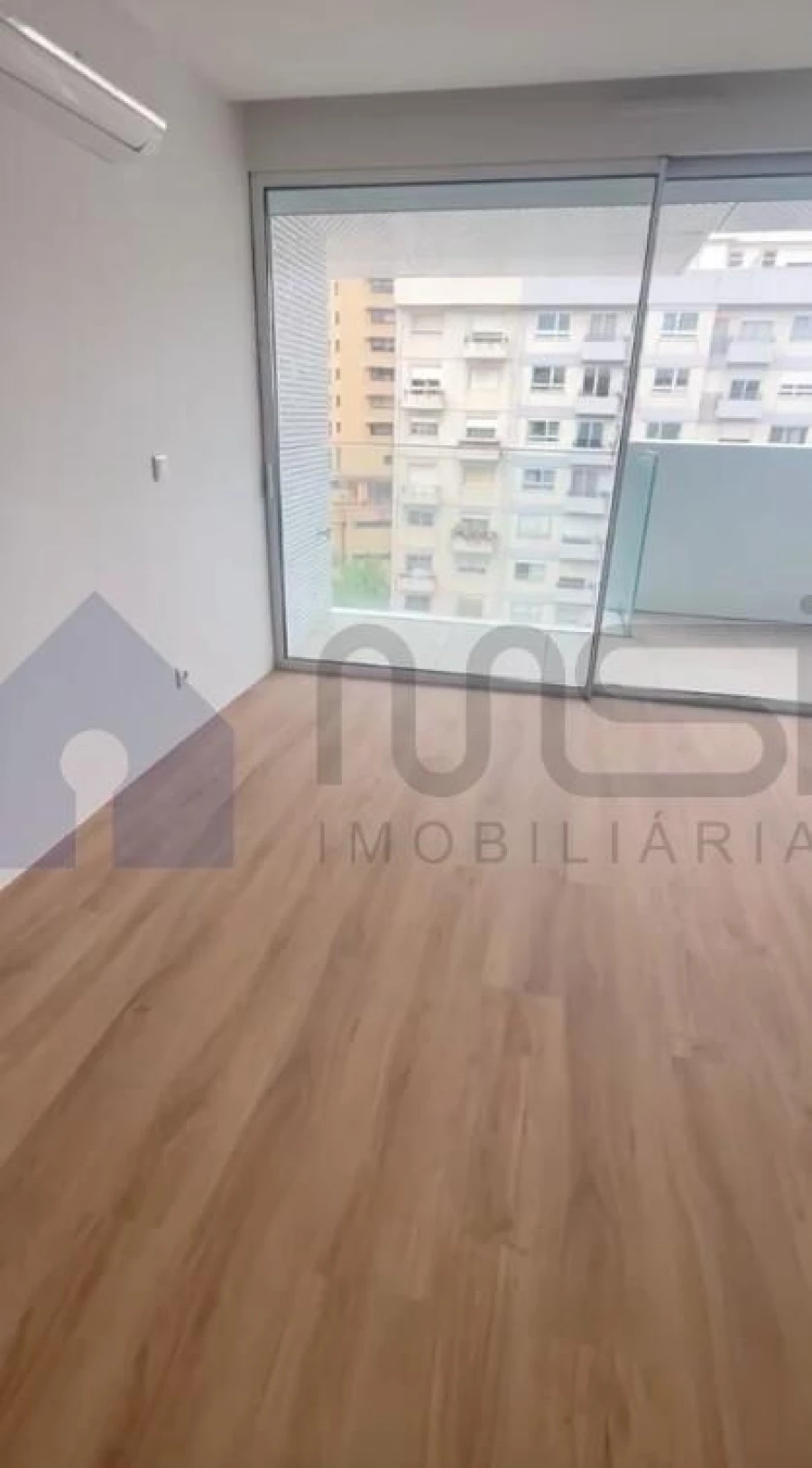 Apartamento T1 para Venda em Mafamude e Vilar do Paraíso Foto 6