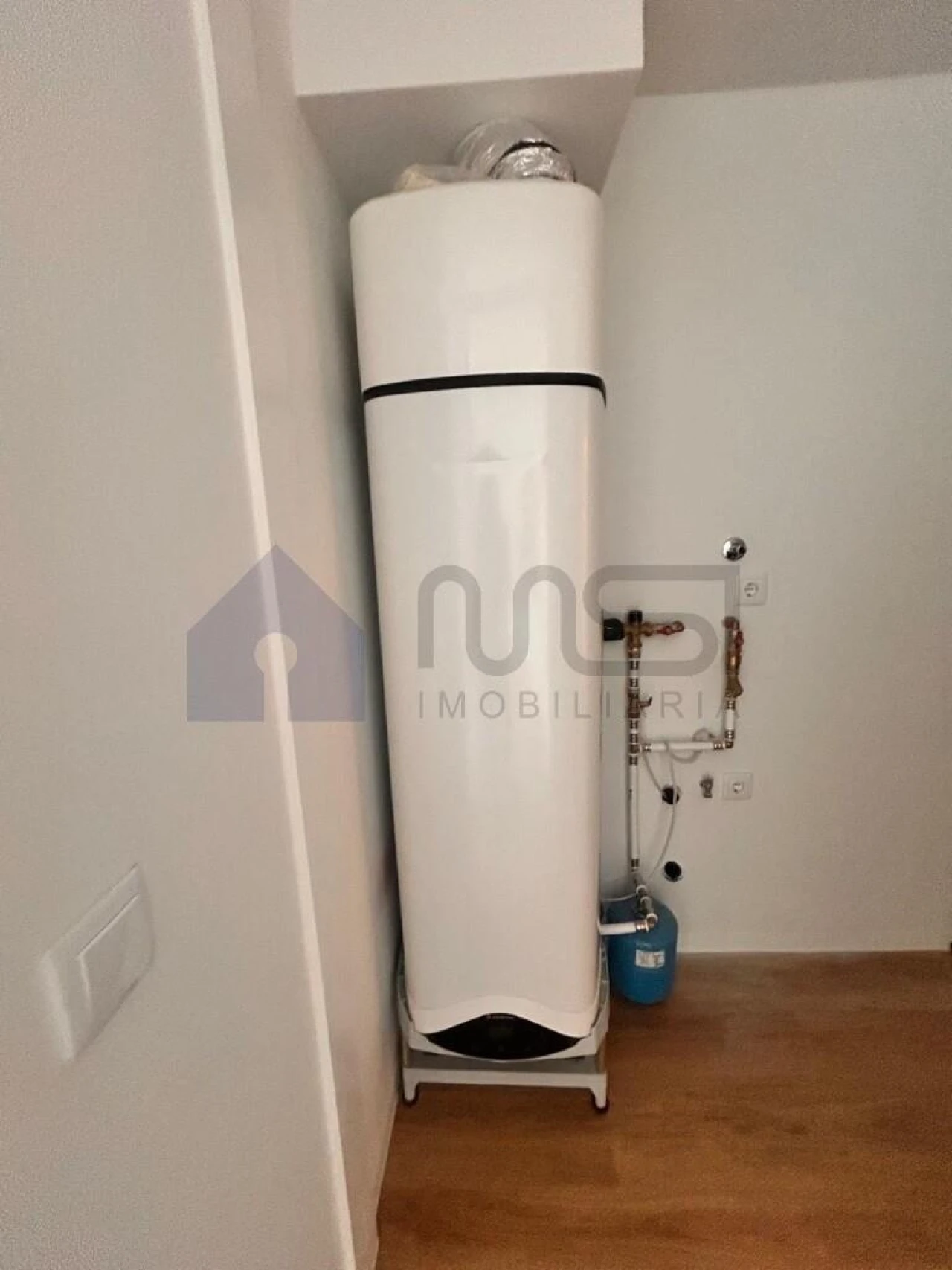 Apartamento T1 para Venda em Mafamude e Vilar do Paraíso Foto 15
