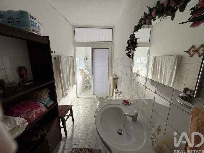 Moradia T2 para Venda em São Bartolomeu dos Galegos e Moledo Foto 16