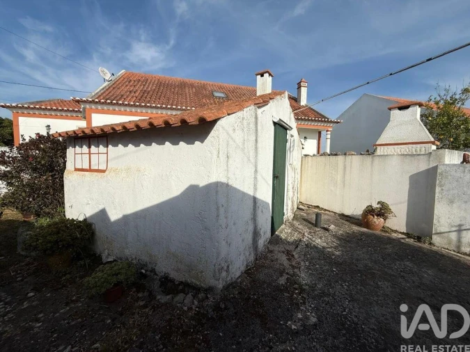 Moradia T2 para Venda em São Bartolomeu dos Galegos e Moledo Foto 23