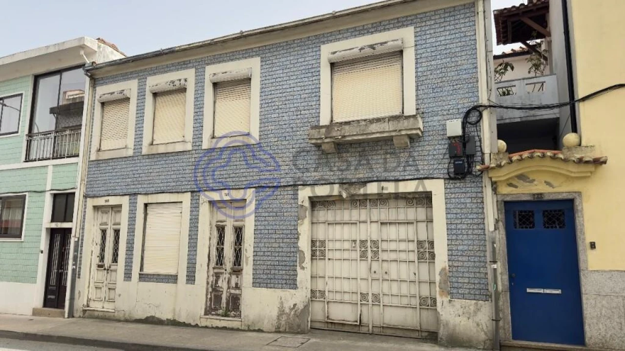 Moradia T6 para Venda em Ramalde Foto 2
