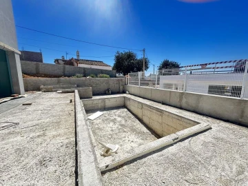 Moradia T3 para Venda em Loule (São Clemente)