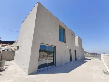 Moradia T3 para Venda em Loule (São Clemente)
