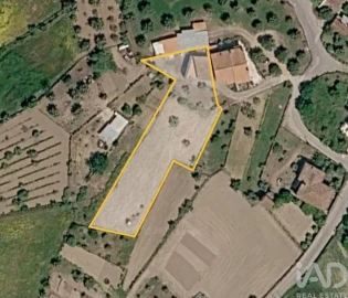 Moradia T2 para Venda em Ázere e Covelo