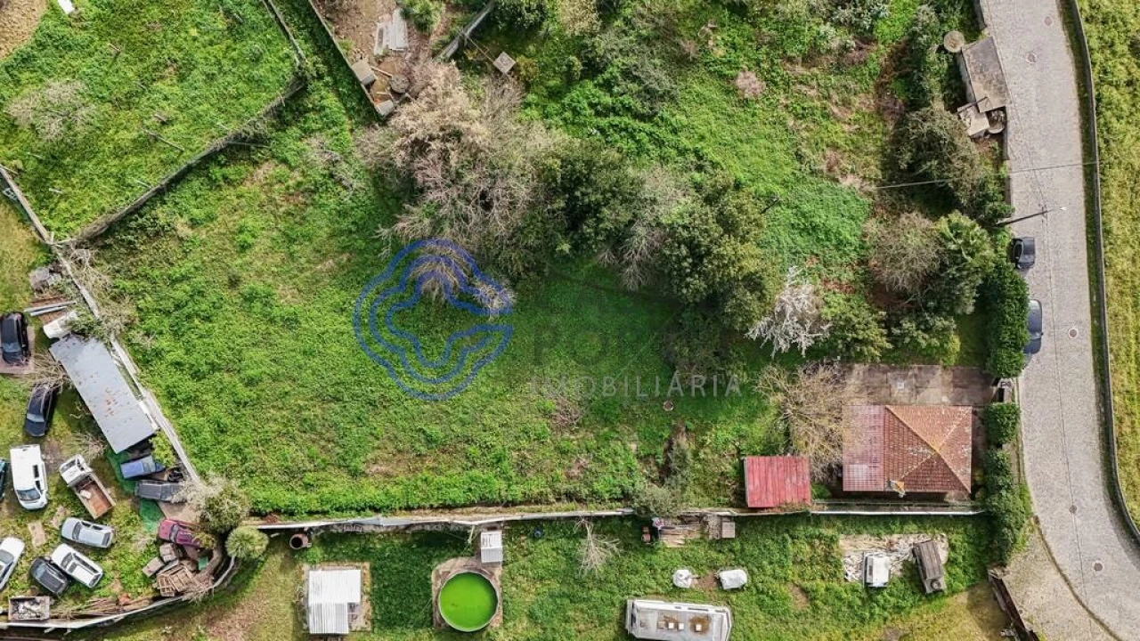 Moradia T2 para Venda em Areias, Sequeirô, Lama e Palmeira Foto 12