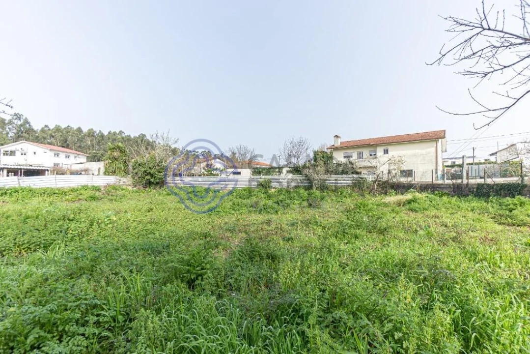 Moradia T2 para Venda em Areias, Sequeirô, Lama e Palmeira Foto 21