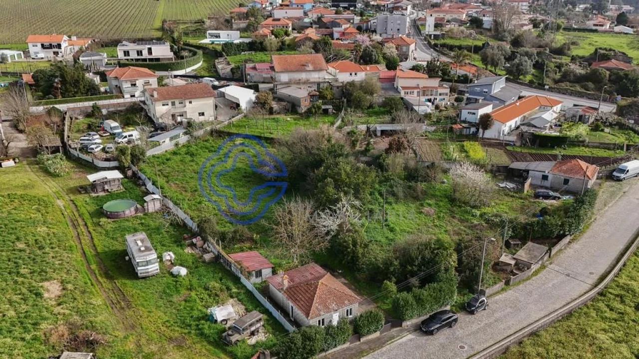 Moradia T2 para Venda em Areias, Sequeirô, Lama e Palmeira Foto 17
