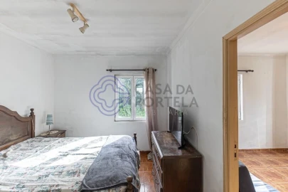 Moradia T2 para Venda em Areias, Sequeirô, Lama e Palmeira