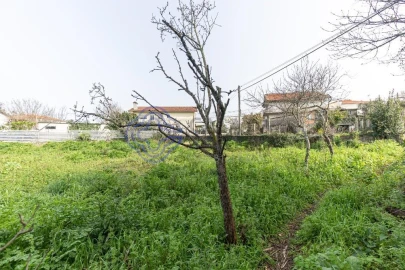 Moradia T2 para Venda em Areias, Sequeirô, Lama e Palmeira