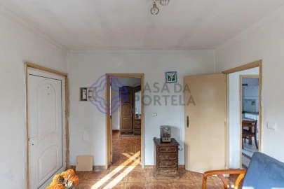 Moradia T2 para Venda em Areias, Sequeirô, Lama e Palmeira