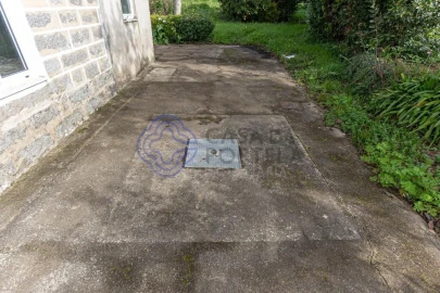 Moradia T2 para Venda em Areias, Sequeirô, Lama e Palmeira