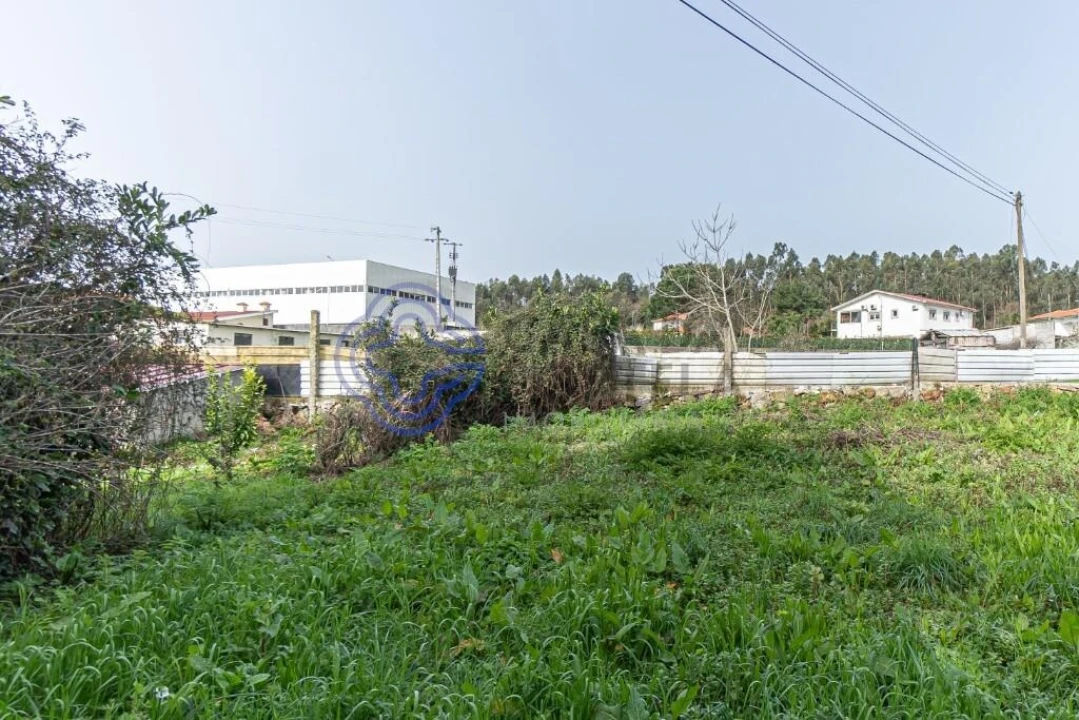 Moradia T2 para Venda em Areias, Sequeirô, Lama e Palmeira Foto 19