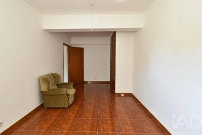 Moradia T7 para Venda em Marrazes e Barosa