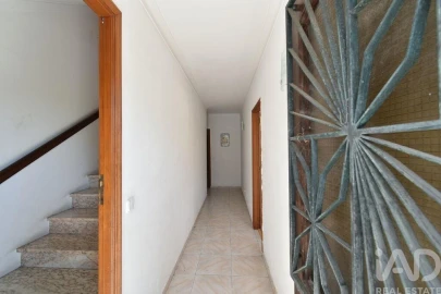 Moradia T7 para Venda em Marrazes e Barosa