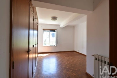 Moradia T7 para Venda em Marrazes e Barosa