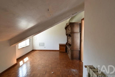 Moradia T7 para Venda em Marrazes e Barosa