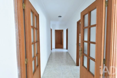 Moradia T7 para Venda em Marrazes e Barosa