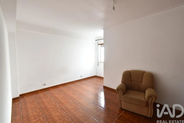 Moradia T7 para Venda em Marrazes e Barosa Foto 11