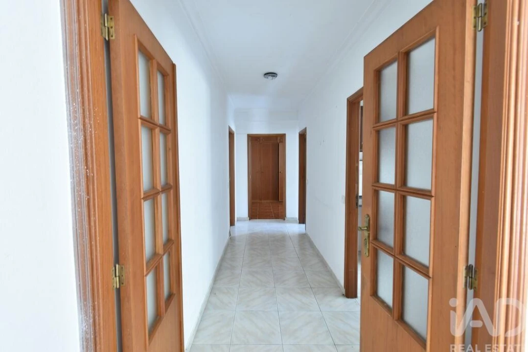 Moradia T7 para Venda em Marrazes e Barosa Foto 6