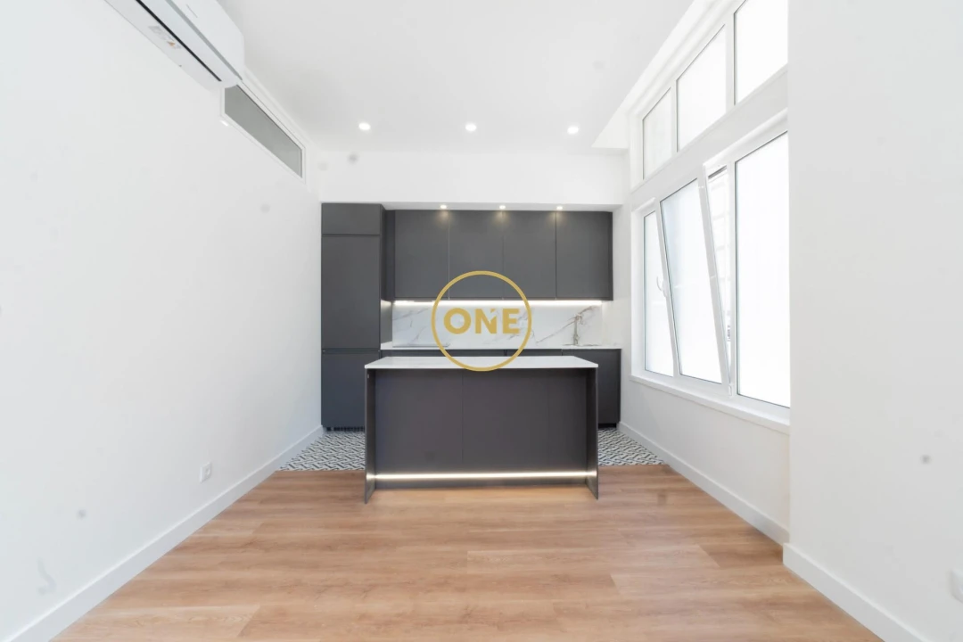 Apartamento T3 para Venda em Odivelas Foto 5