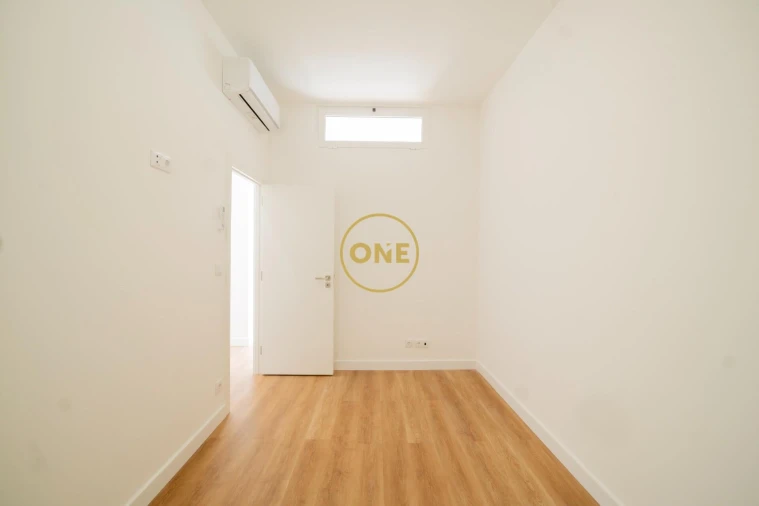 Apartamento T3 para Venda em Odivelas Foto 23
