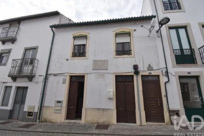 Moradia T4 para Venda em Espinhal