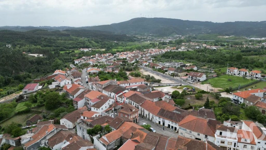 Moradia T4 para Venda em Espinhal Foto 39