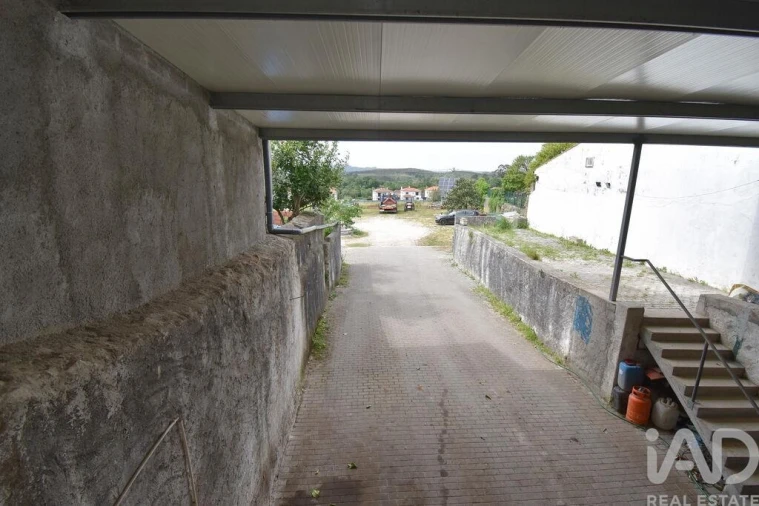 Moradia T4 para Venda em Espinhal Foto 27