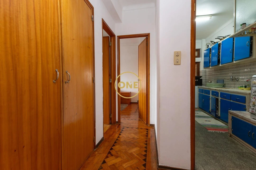 Apartamento T2 para Venda em Loures Foto 7