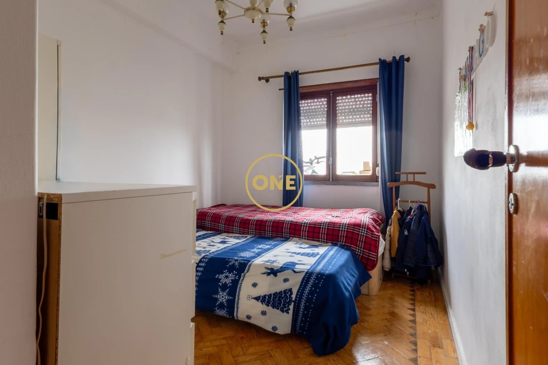 Apartamento T2 para Venda em Loures Foto 11