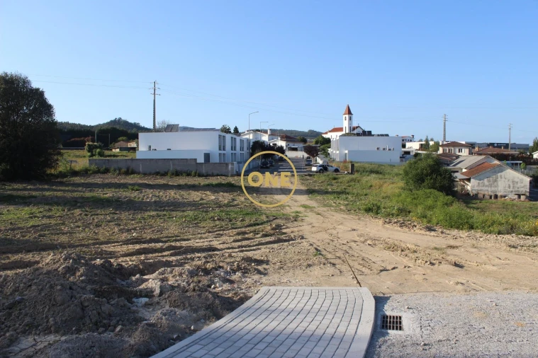 Terreno para Venda em Barcelos, V.Boa, V.Frescainha Foto 13