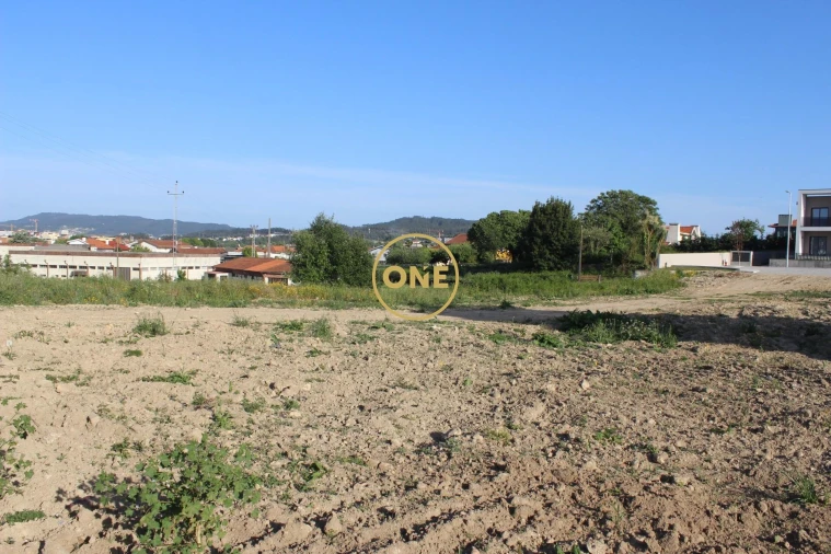 Terreno para Venda em Barcelos, V.Boa, V.Frescainha Foto 4