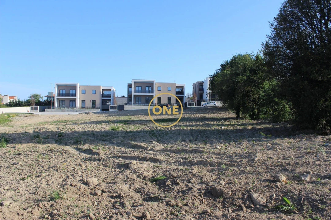 Terreno para Venda em Barcelos, V.Boa, V.Frescainha Foto 3